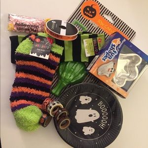 12item Party-in-a-Box Halloween! 🎃